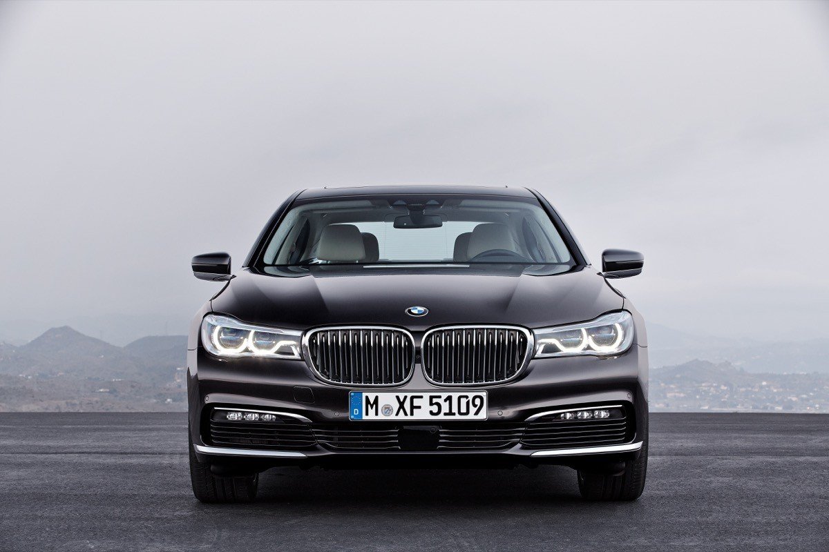 BMW Serie 7: repaso a las seis generaciones y sus innovaciones