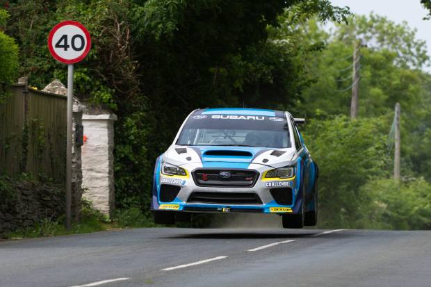 Subaru vuelve a batir el récord de la Isla de Man en coche