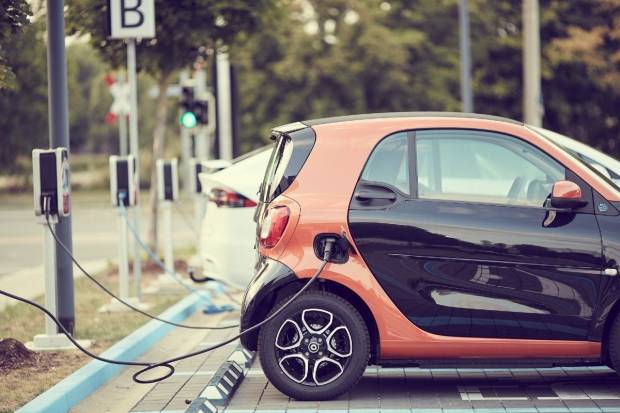 5 apps para encontrar puntos de carga para coches eléctricos en España