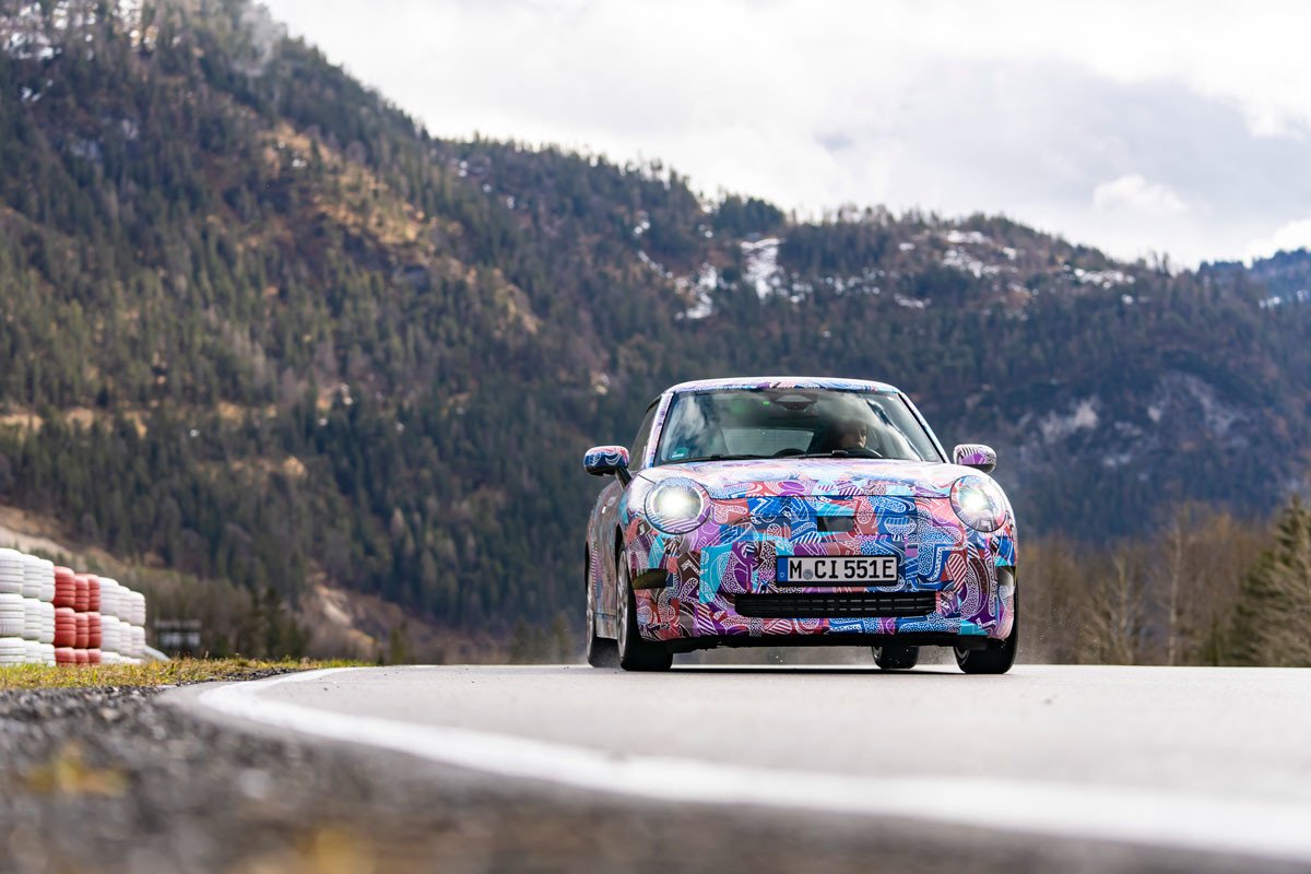 Pillado en fase de pruebas el próximo Mini Cooper eléctrico, que llegará con novedades
