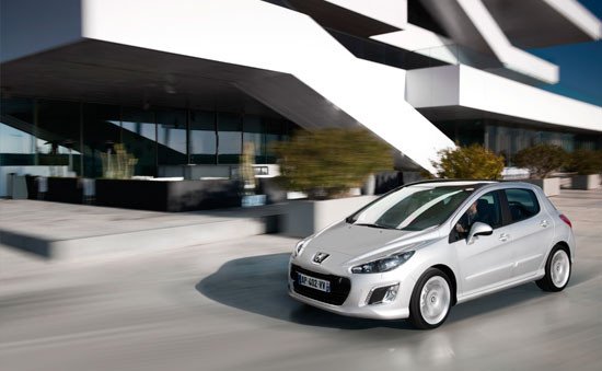 Peugeot lanza el servicio WebStore