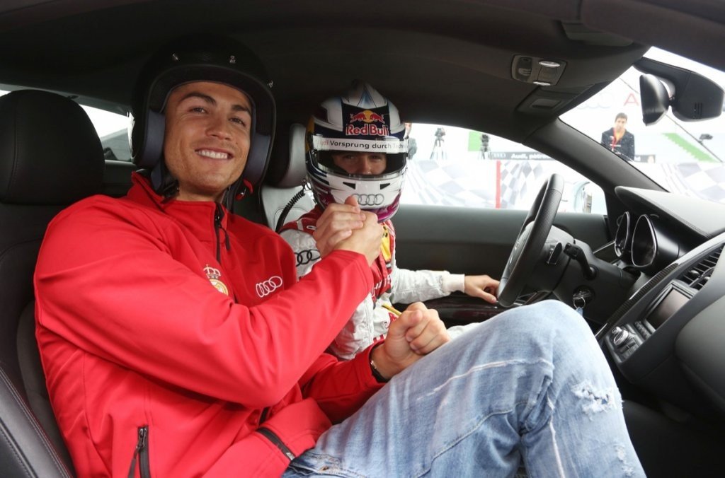 Audi entrega sus nuevos coches al Real Madrid en el Circuito del Jarama