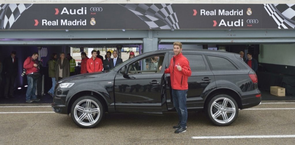 Audi entrega sus nuevos coches al Real Madrid en el Circuito del Jarama