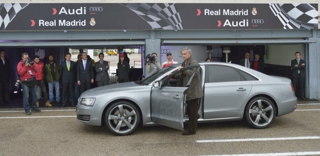 Audi entrega sus nuevos coches al Real Madrid en el Circuito del Jarama