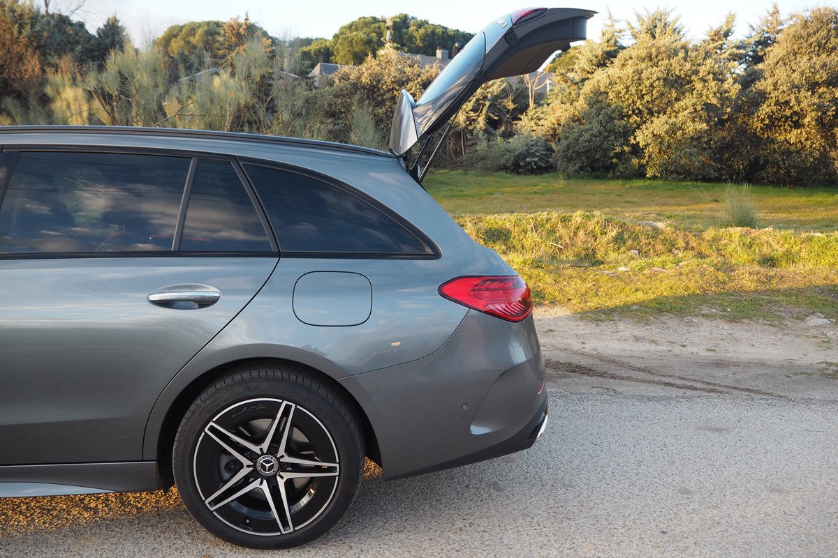 Prueba y opinión del Mercedes Clase C Estate: ¿merece la pena comprar el familiar?