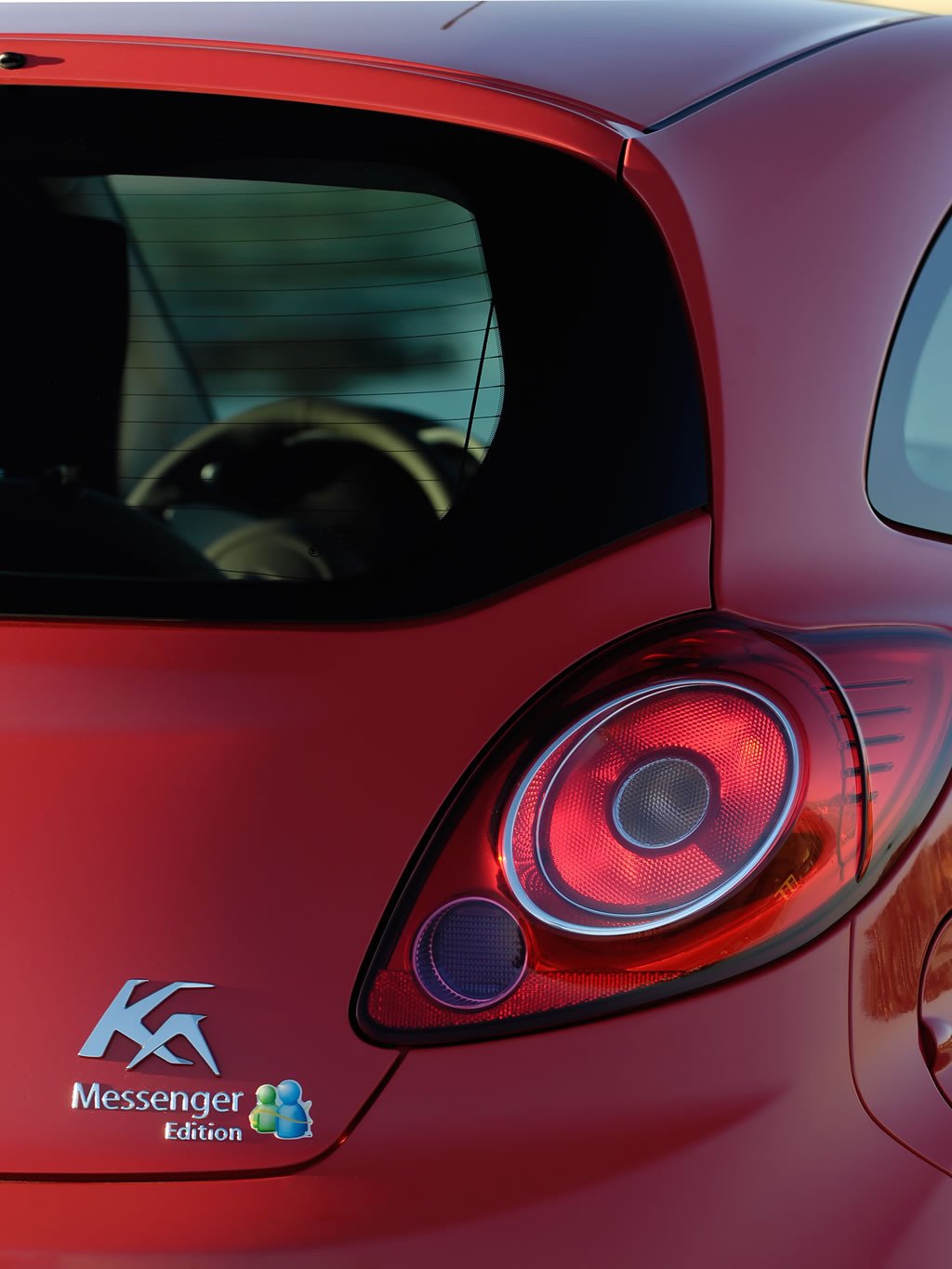 Ford Ka Messenger por 7.900€. Equipado con Windows Live Messenger