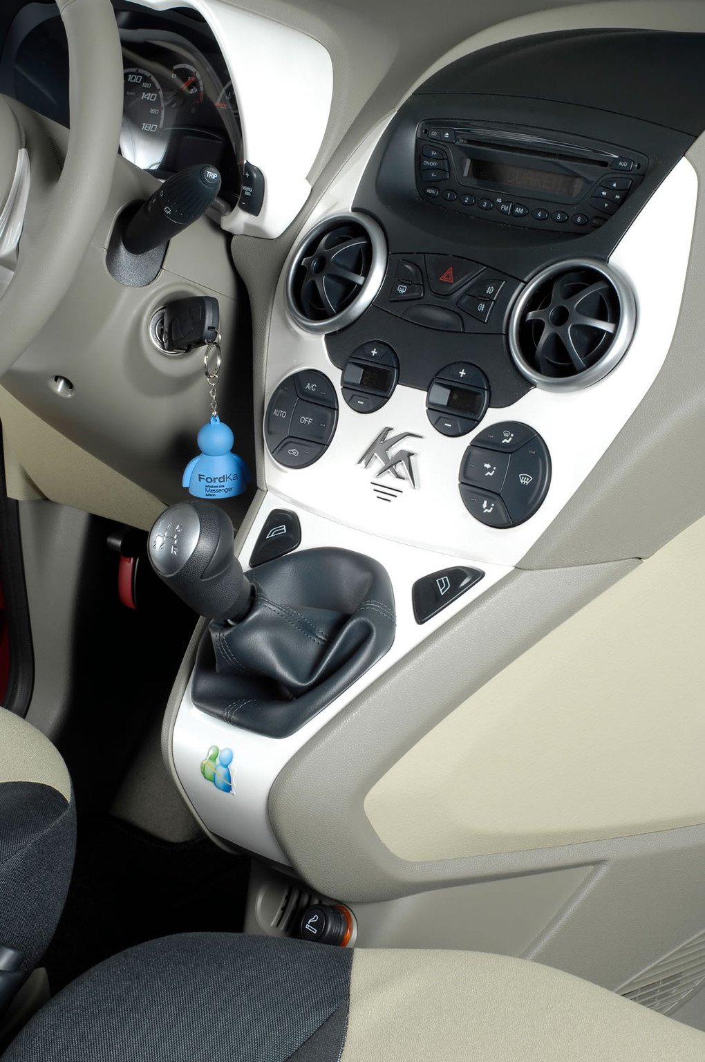 Ford Ka Messenger por 7.900€. Equipado con Windows Live Messenger