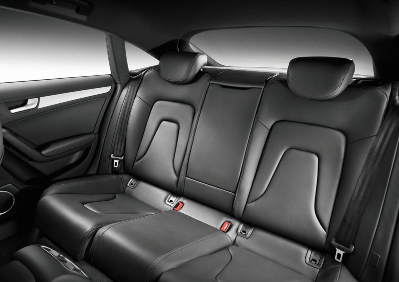 Audi S5 Sportback: Un deportivo camuflado de coche de padre