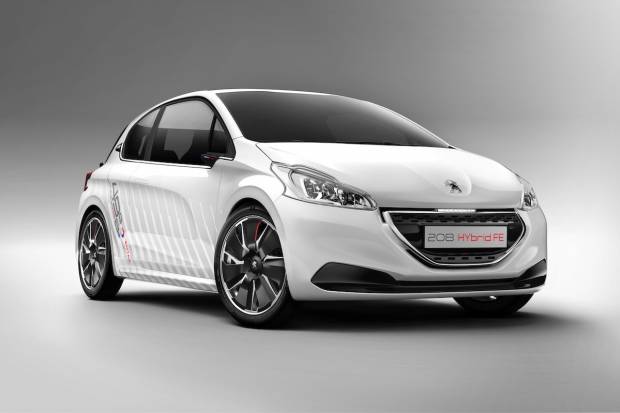 Peugeot 208 HYbrid FE, altas prestaciones y bajas emisiones