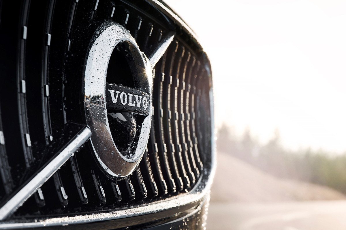 El Volvo V90 ya tiene su versión campera Cross Country