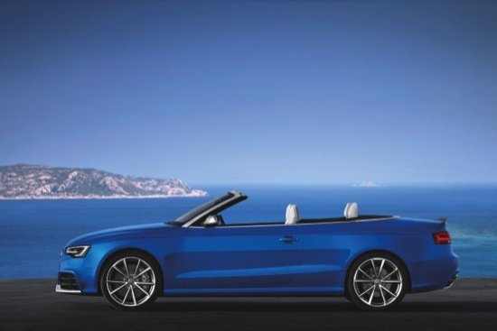 Audi RS 5 Cabrio: un descapotable para los circuitos