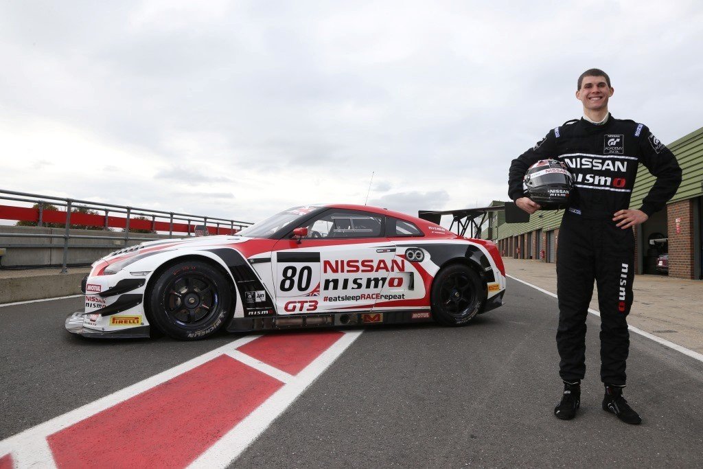 Los ganadores de Nissan PlayStation GT Academy 2014 competirán en las 24 horas de Dubái