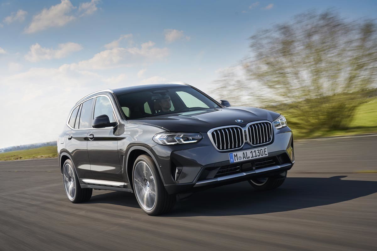 Nuevos BMW X3 y X4: potenciando las deportividad y con más híbridos ligeros