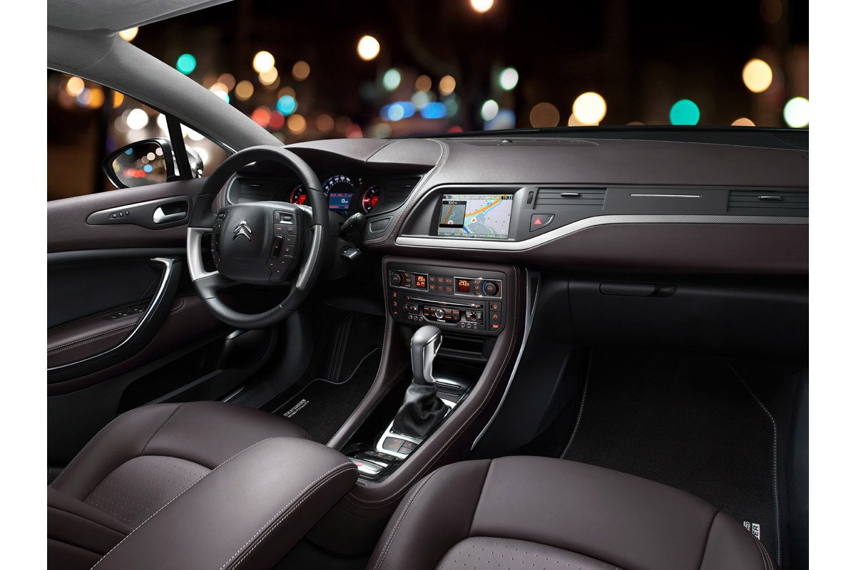 Citroën C5 CrossTourer, otro familiar vestido de SUV