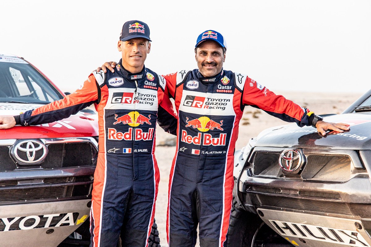 Toyota presenta el GR DKR Hilux y a sus cuatro pilotos para el Dakar 2022
