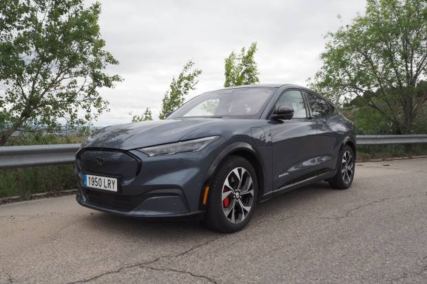 Prueba y opinión Ford Mustang Mach-E: precio, interior y autonomía real