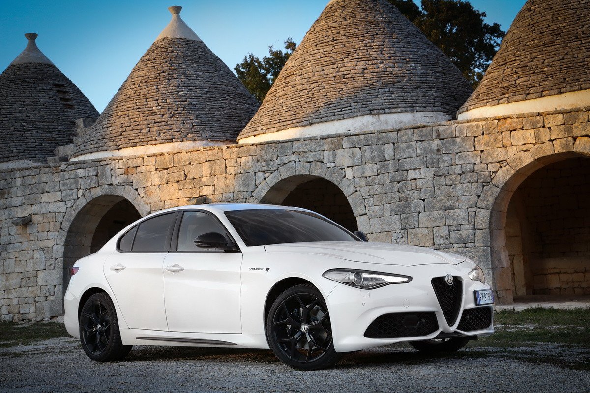 Primera prueba Alfa Romeo Giulia y Stelvio MY20: mejoras tecnológicas y de interiores