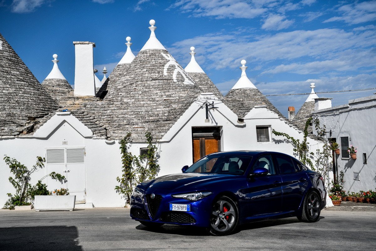 Primera prueba Alfa Romeo Giulia y Stelvio MY20: mejoras tecnológicas y de interiores