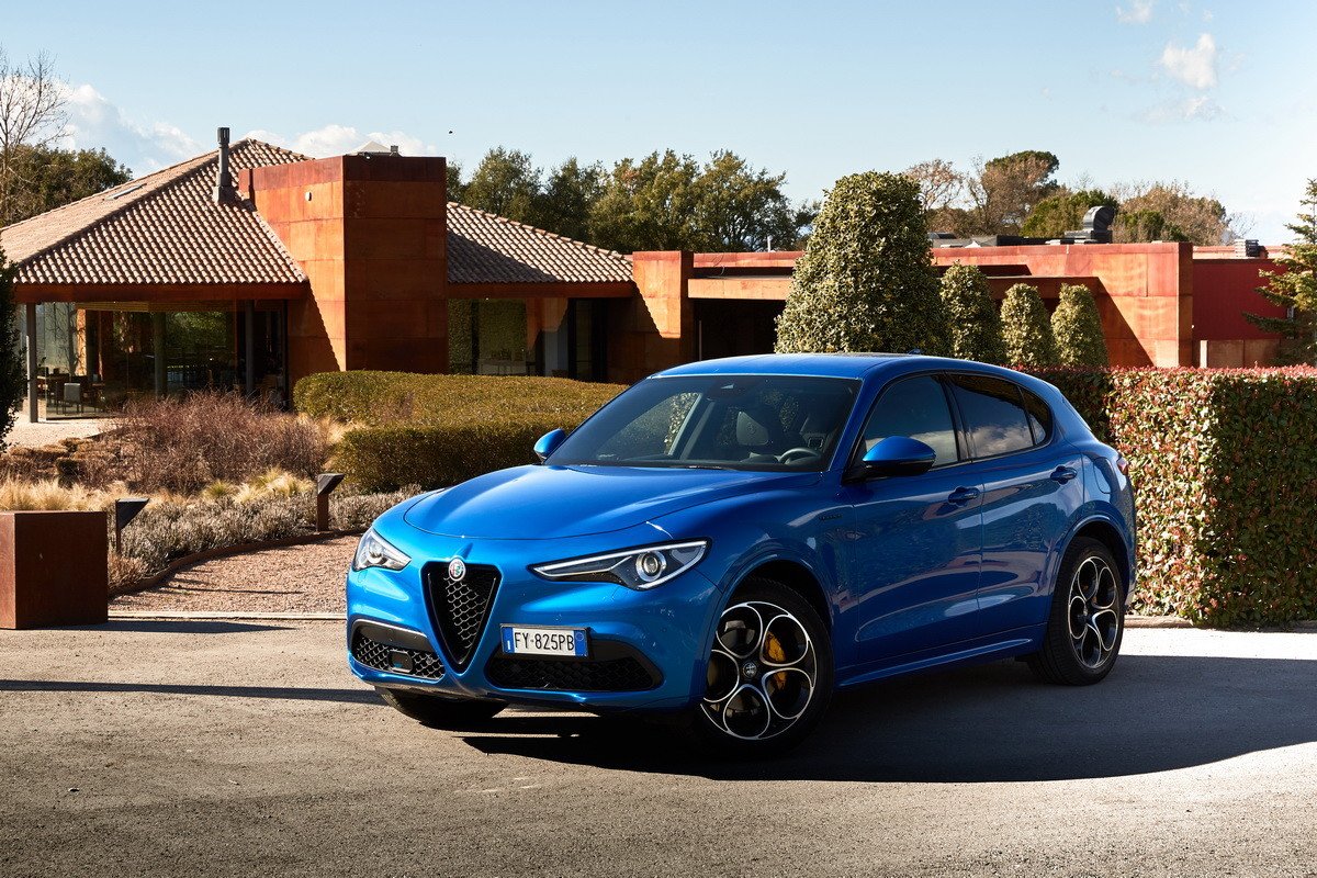 XLUMIO Auto-Mülleimer für Alfa Romeo Sportiva Giulia Stelvio Mito