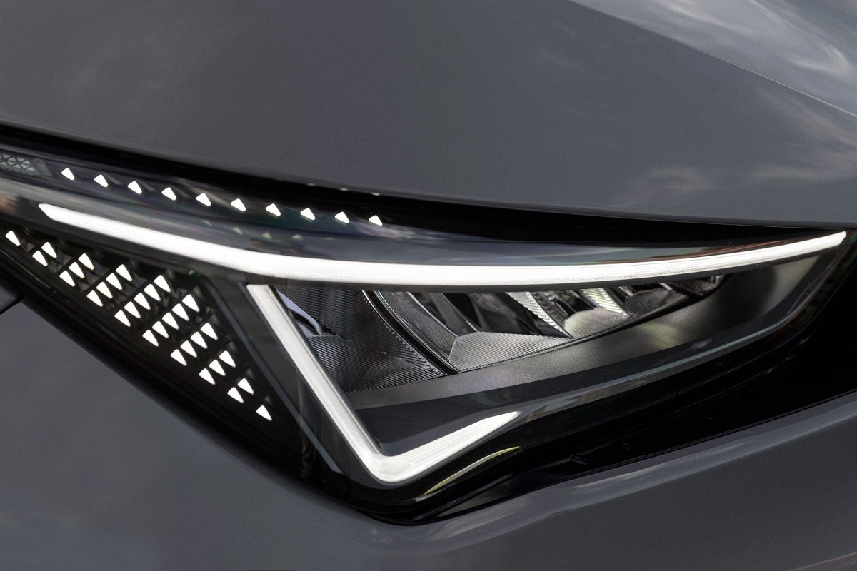 Prueba CUPRA Born con e-Boost: cómo va, versiones y precios
