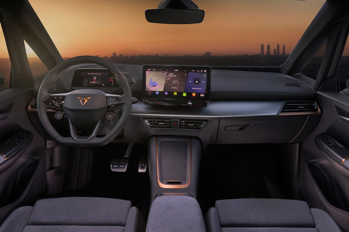 Prueba CUPRA Born con e-Boost: cómo va, versiones y precios