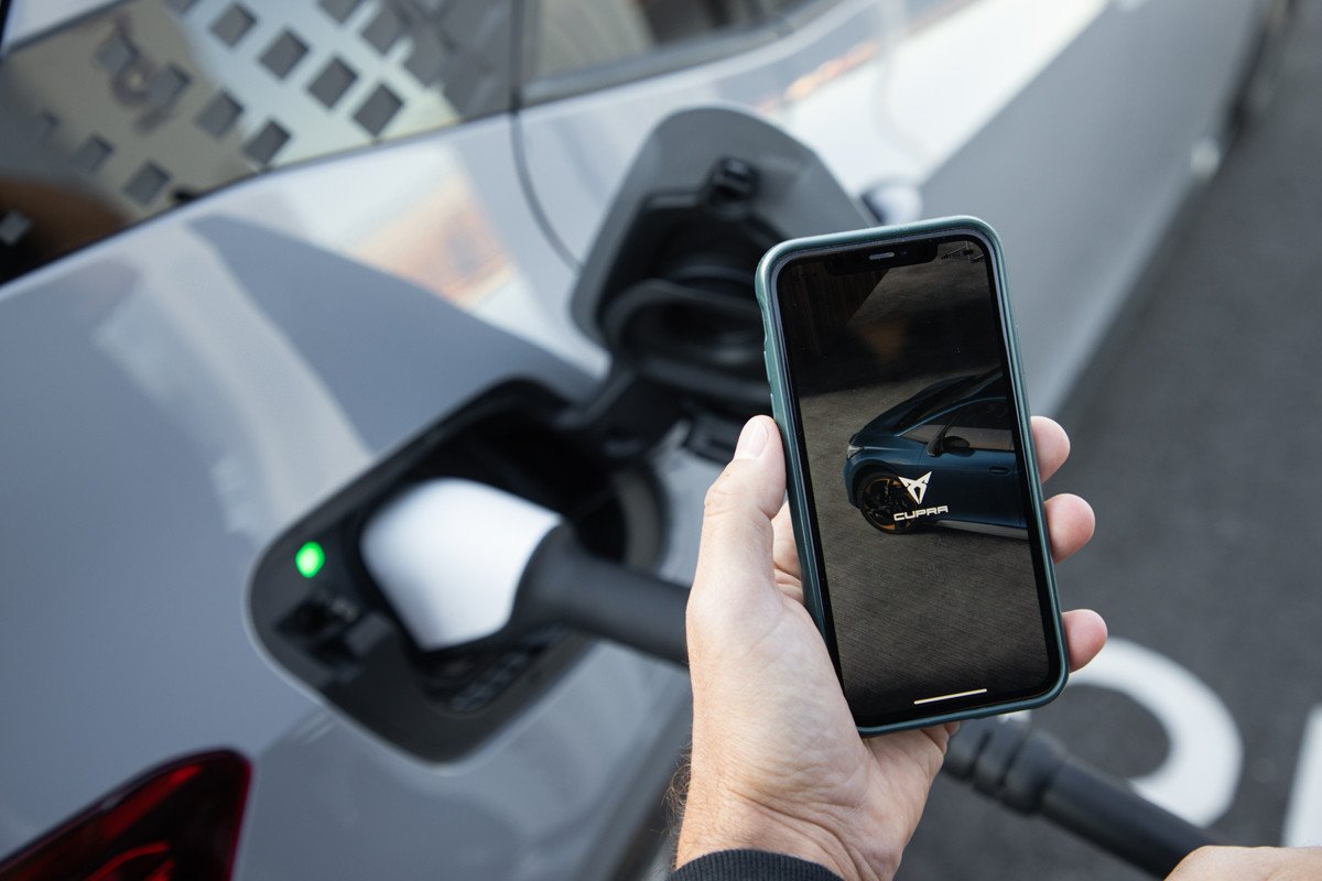 Prueba CUPRA Born con e-Boost: cómo va, versiones y precios