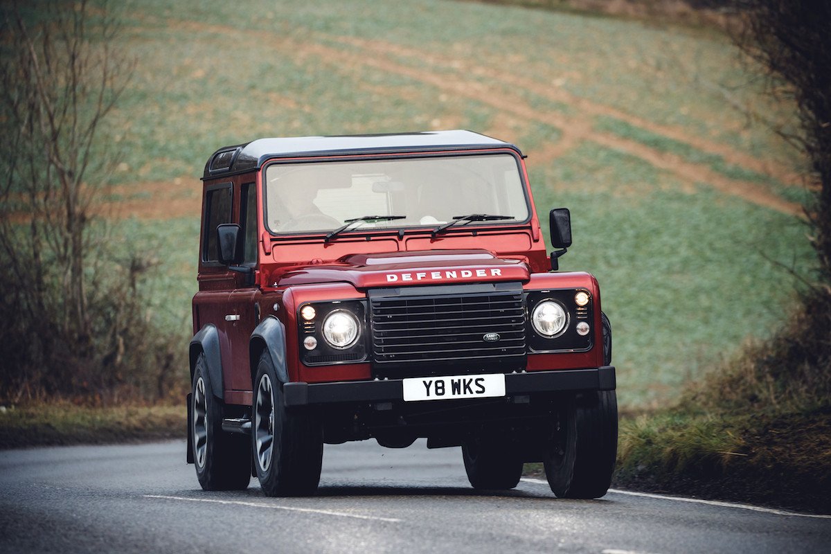Nuevo Land Rover Defender Works V8 de 405 CV