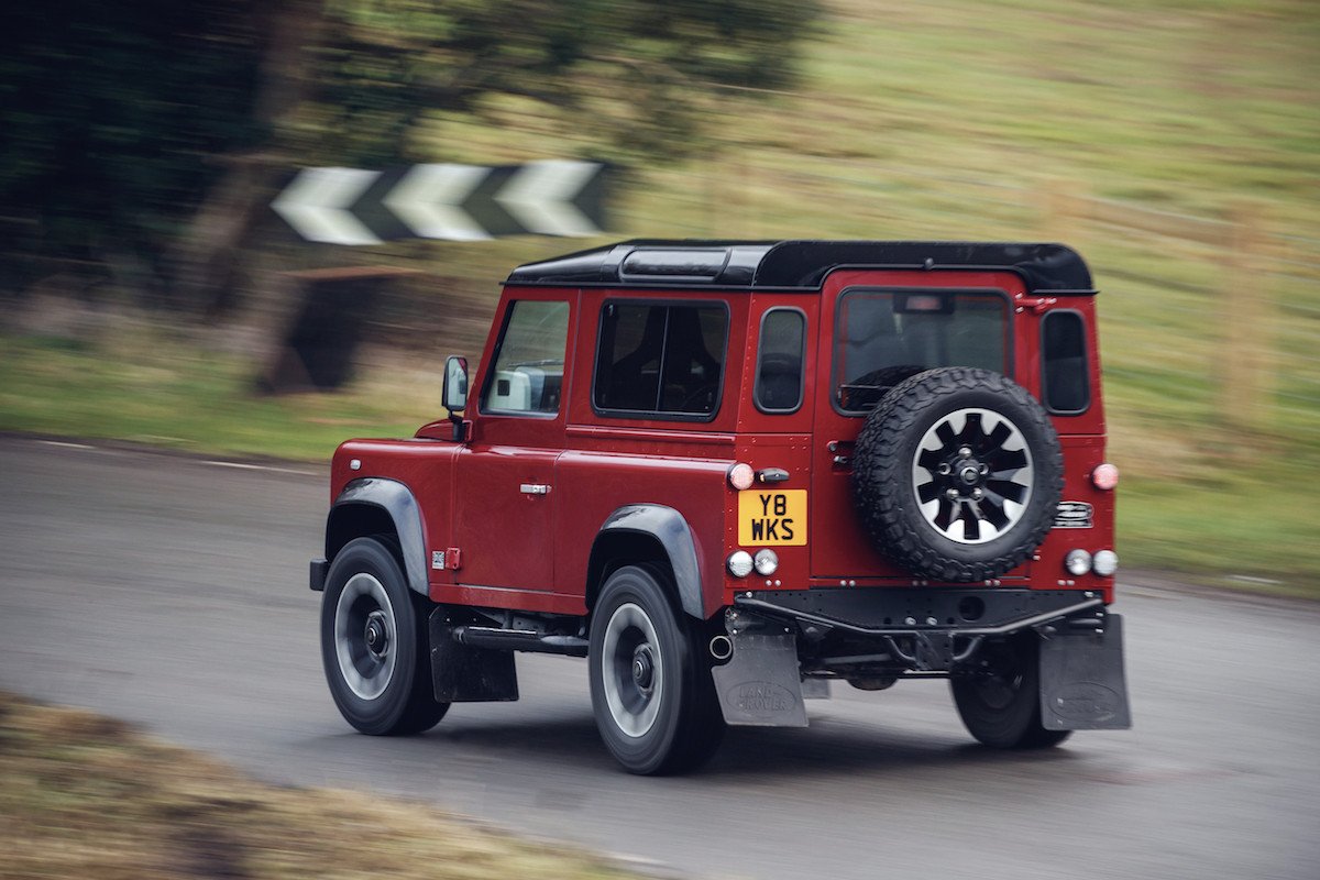 Nuevo Land Rover Defender Works V8 de 405 CV