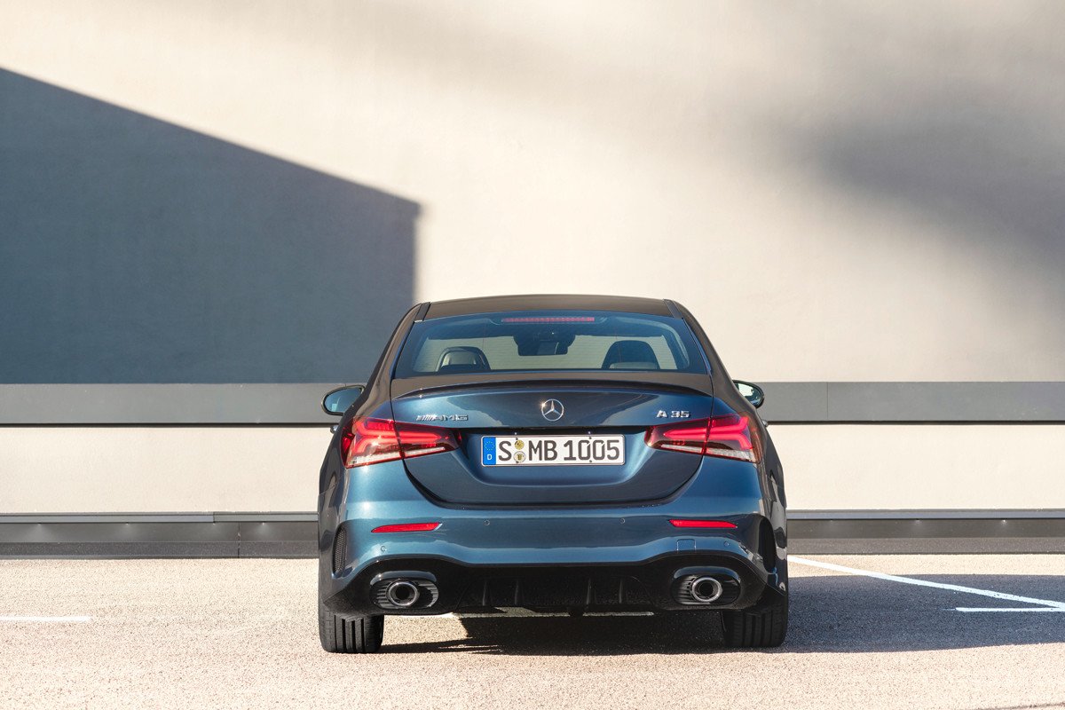 Nuevo Mercedes-AMG A 35 4MATIC Sedán: más compactos deportivos