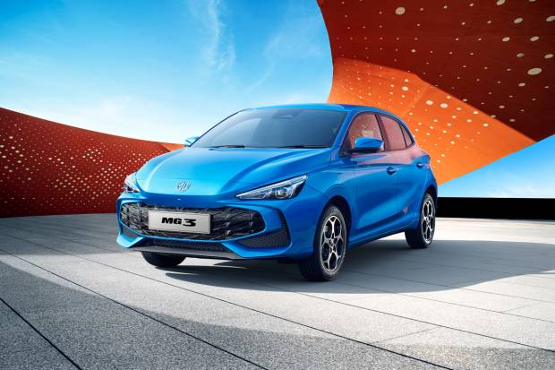 El coche que viene a revolucionar el mercado español: así es el nuevo MG 3 híbrido