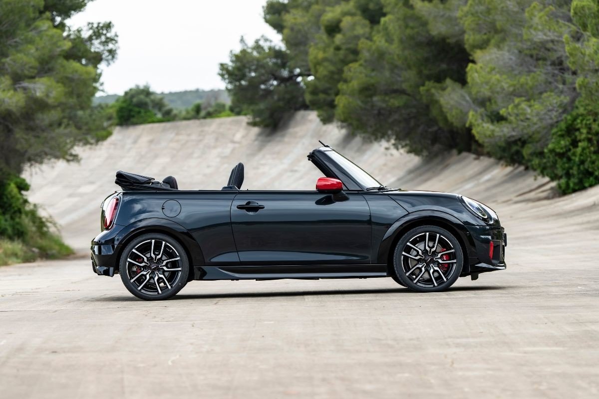 Mini Cabrio JCW