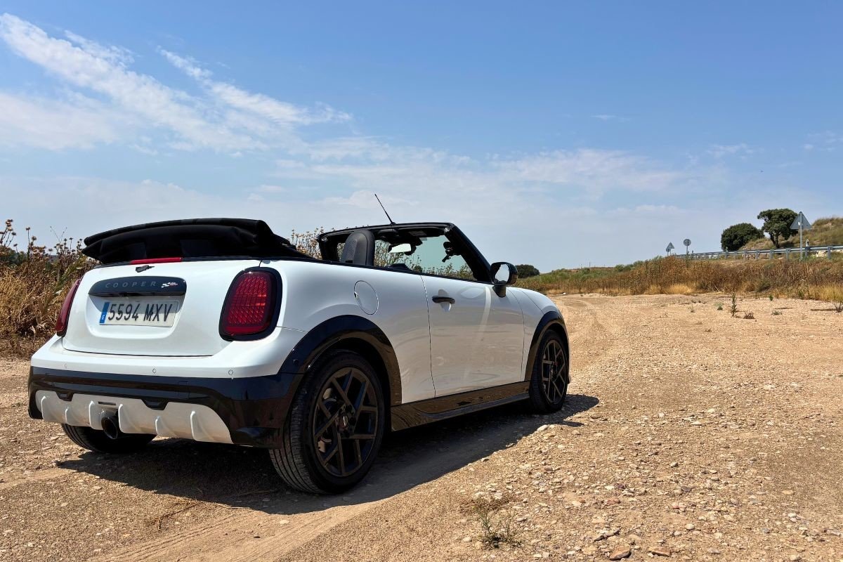 Mini Cabrio JCW
