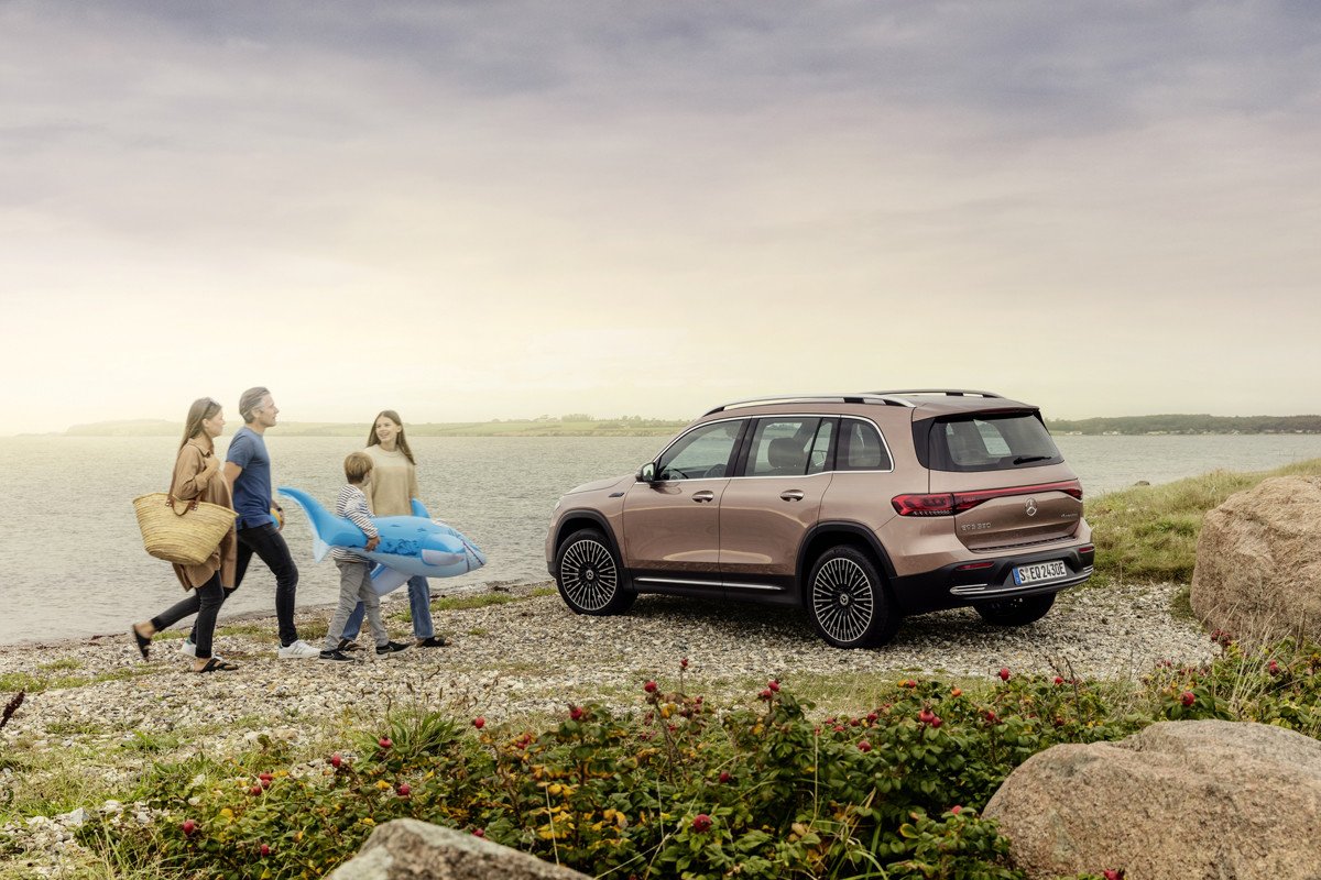 Prueba Mercedes EQB: el SUV eléctrico con 7 asientos y más de 400 km de autonomía
