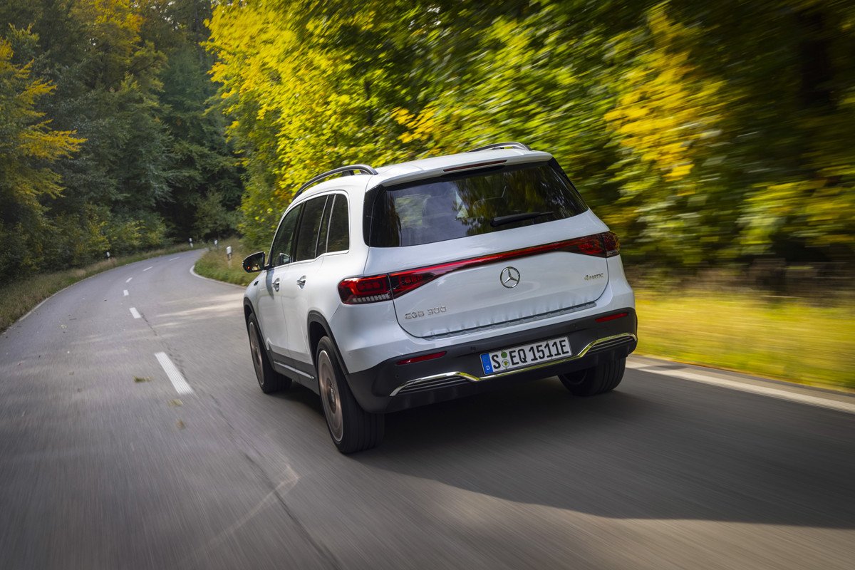 Prueba Mercedes EQB: el SUV eléctrico con 7 asientos y más de 400 km de autonomía
