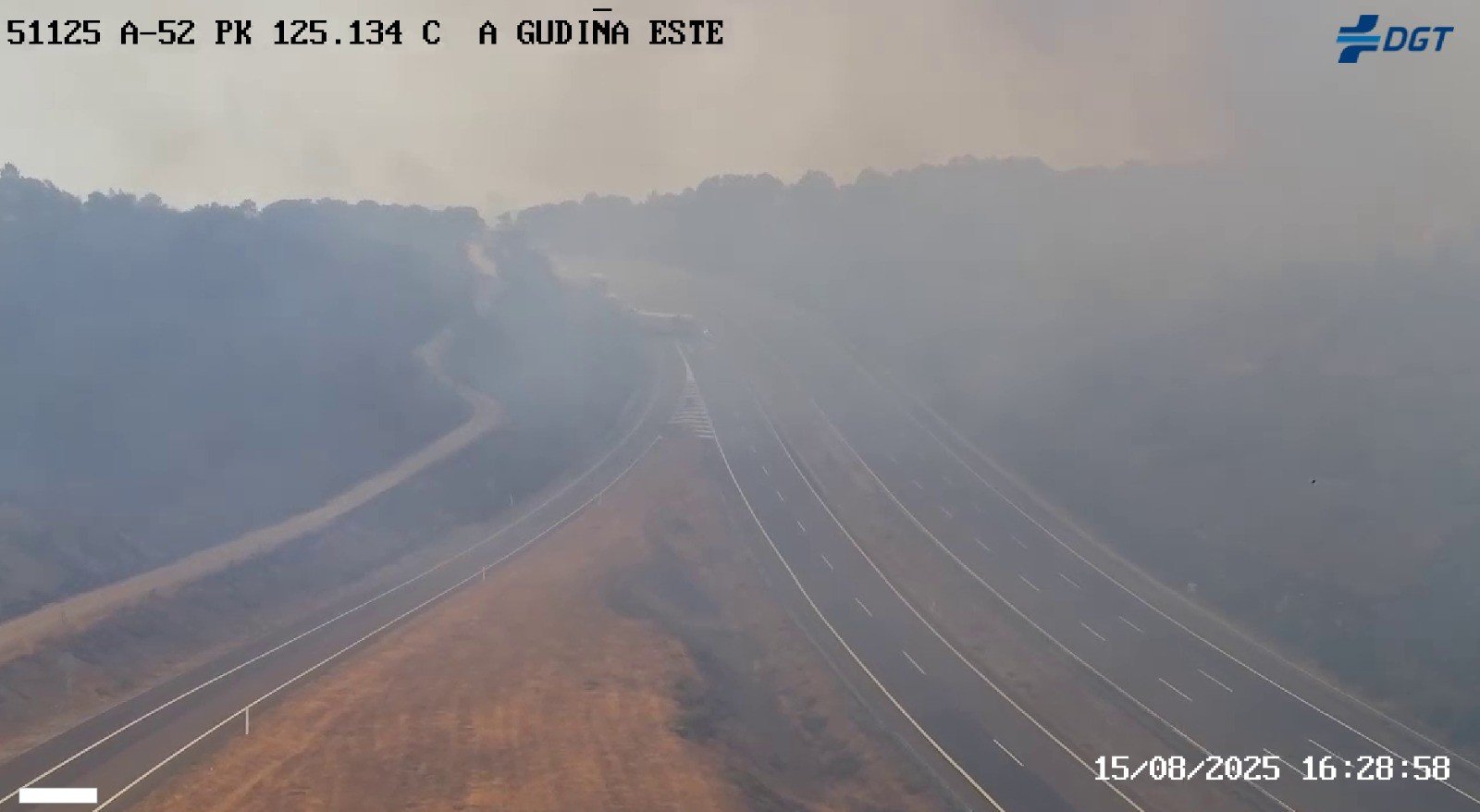 Carreteras cortadas por incendios en España hoy