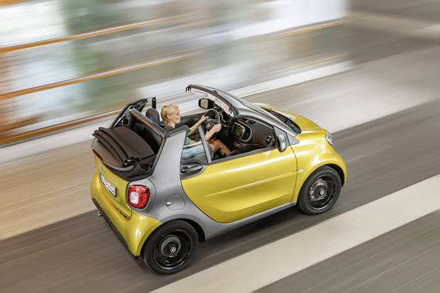 Video: el nuevo smart fortwo cabrio llega en febrero