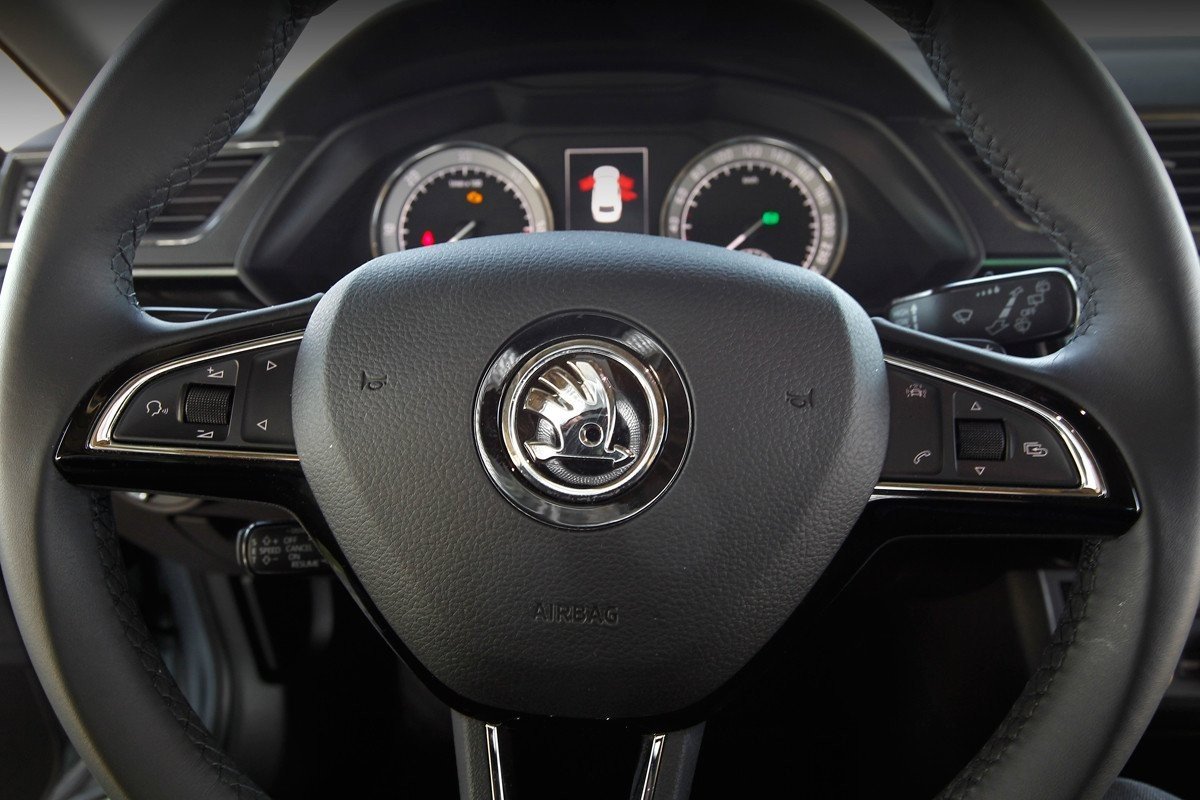 Skoda Superb Combi 4X4 2.0 TDI 190 CV DSG Laurin&Klement: ¡menudo cochazo!