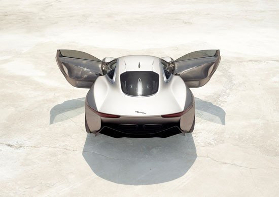 Jaguar exhibe sus C-X75 y E-TYPE el sábado 18 de junio en Madrid