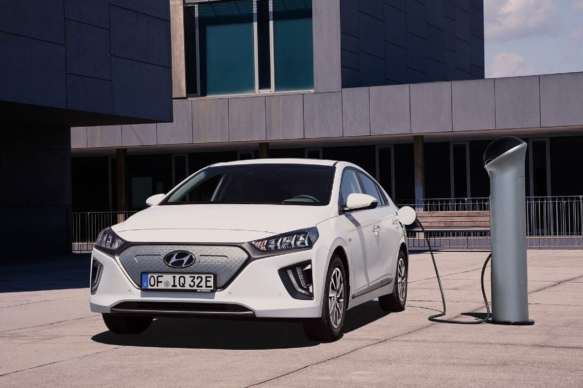 Hyundai Ioniq