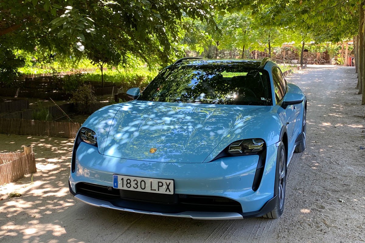 Prueba Porsche Taycan Cross Turismo: precios, interior y datos