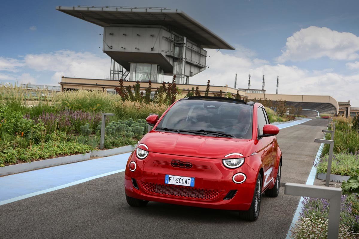 Fiat 500 Red