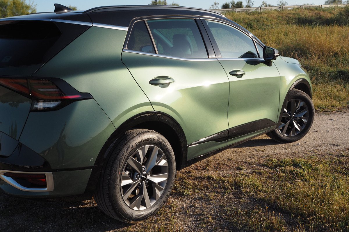Prueba y opinión del Kia Sportage: híbrido, precio y análisis del interior
