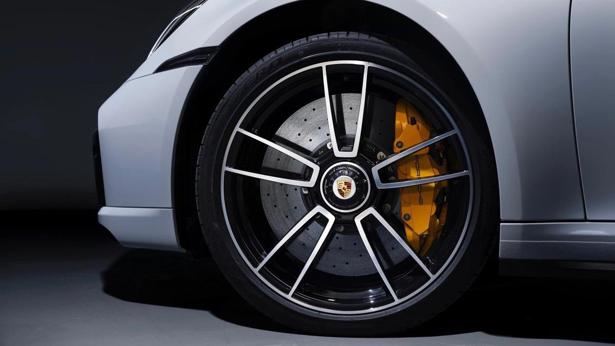 Nuevo Porsche 911 Turbo S: con tan solo 650 CV