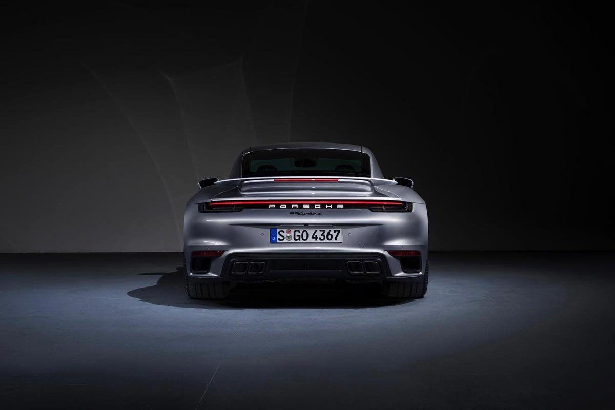 Nuevo Porsche 911 Turbo S: con tan solo 650 CV