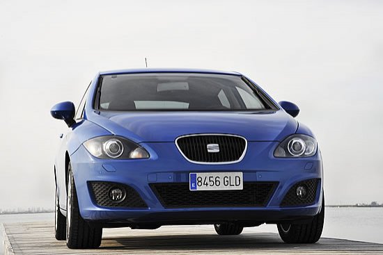 Promociones para comprar coche: Descuentos de hasta 7.400 euros