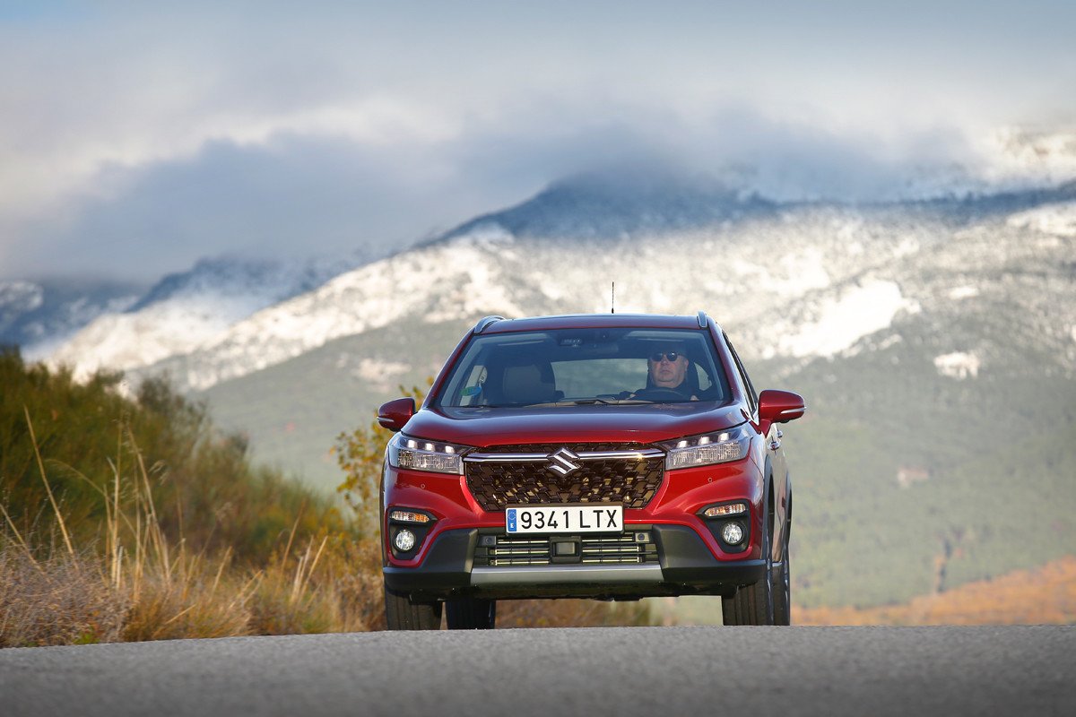 Prueba Suzuki S-Cross: opinión, medidas y precios
