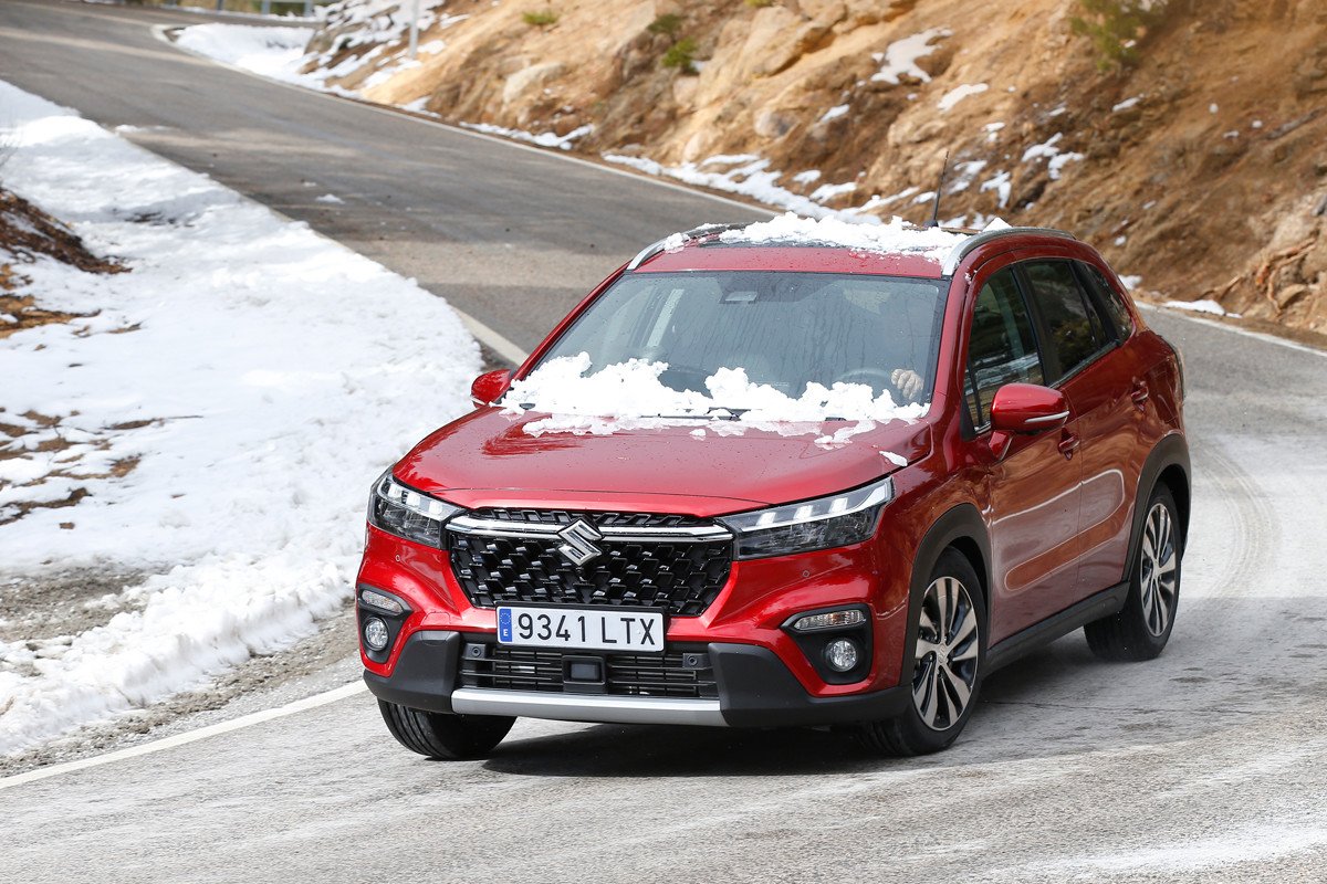 Prueba Suzuki S-Cross: opinión, medidas y precios