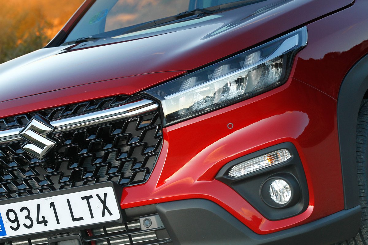 Prueba Suzuki S-Cross: opinión, medidas y precios