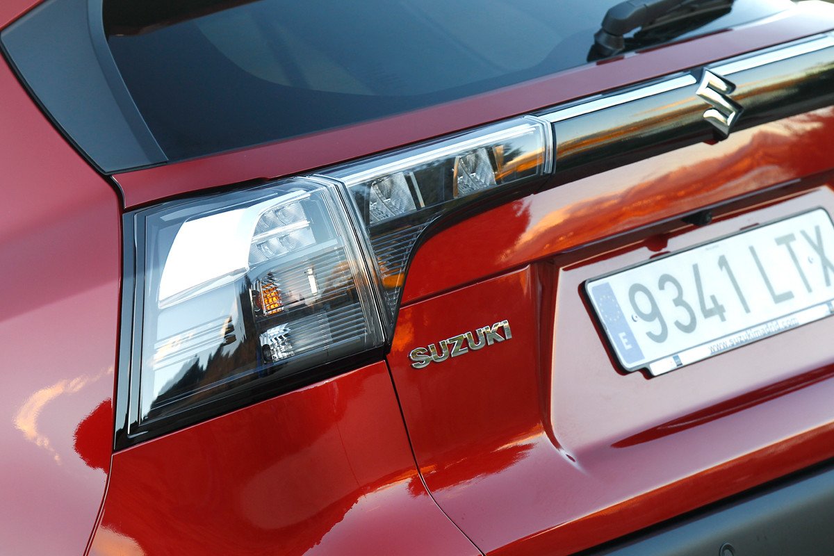 Prueba Suzuki S-Cross: opinión, medidas y precios