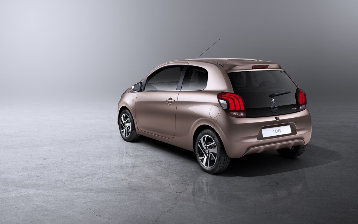 Prueba del nuevo Peugeot 108: urbanita elegante, dinámico y eficiente